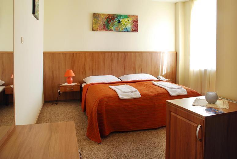 Hotel Slovan Lucenec Room photo